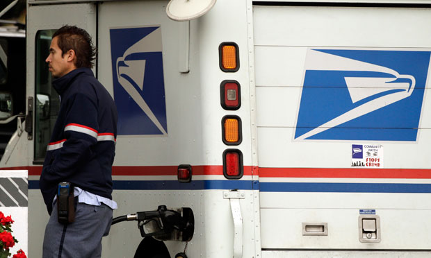 Thousands of USPS mail handlers and postmasters accept ...