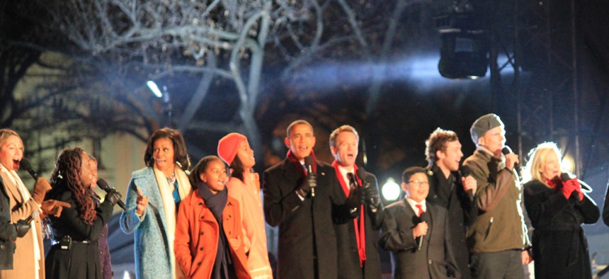 The first family joined all of the National Christmas Tree Lighting Ceremony performers on stage to sing “Santa Claus is Coming to Town.” SHFWire photo by Tanya Parker