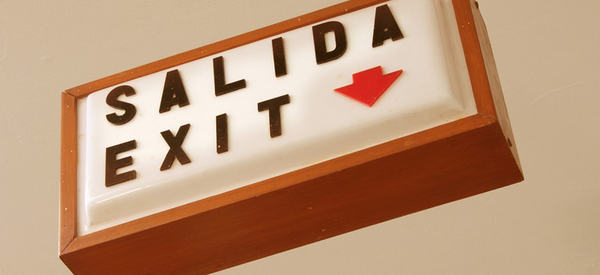 "Salida" means "exit" in Spanish.