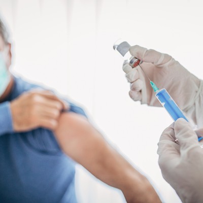 Why Do COVID-19 Vaccines Seem to Work Better For Men? - Vimarsana News