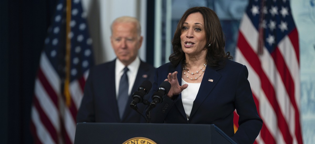 Kamala Harris Knows She&#39;s Trapped - Government Executive