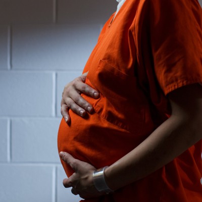 Senate Bill Aims to Improve Care for Pregnant Women and Babies in Federal Prisons