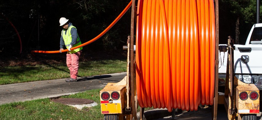The 2021 infrastructure law requires that states allow local governments and utilities to receive broadband funding, but 16 states restrict municipally owned broadband. 