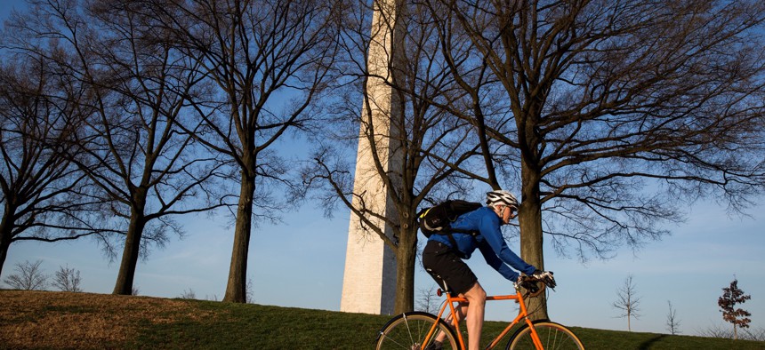 New OMB and GSA guidance calls on federal employees to utilize public transit, electric vehicles or riding bikes while traveling on official business. 