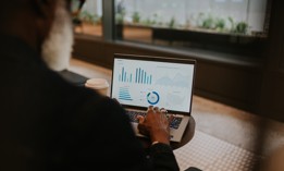 OPM had to process nearly 36,000 retirement applications in January 2023. With another surge expected, here's what prospective retirees should be aware of. 