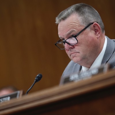 सीनेटर वीए के सैन्य यौन आघात संसाधनों तक अधिक अनुभवी पहुंच की मांग करते हैं