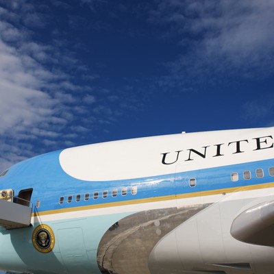 पेंटागन वायु सेना को 2 साल तक गति देने के लिए $ 150M को स्थानांतरित करने के लिए कहता है