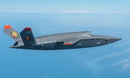 A Kratos XQ-58 Valkyrie in Marine Corps livery makes a test flight in 2024.