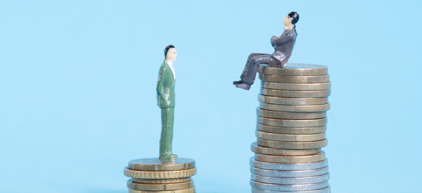 Many people estimate their monthly spending with a round figure, but it could be 20–30% higher than their initial guess.