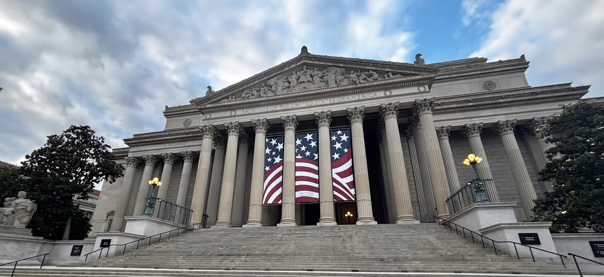 Union officials are calling on the National Archives and Records Administration to extend temporary telework into next week, as employees struggling to navigate road closures and construction in connection with an IndyCar race in downtown Washington.