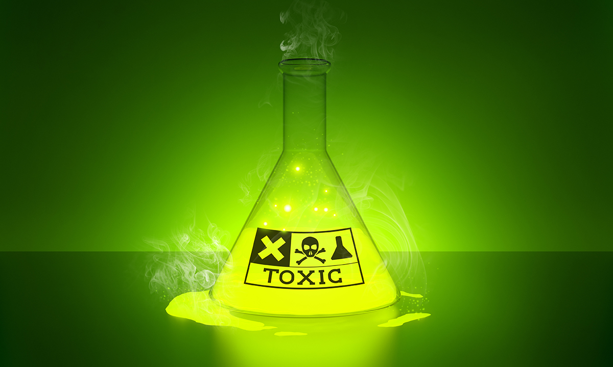 infographic-5-types-of-toxic-employees-and-how-you-should-deal-with