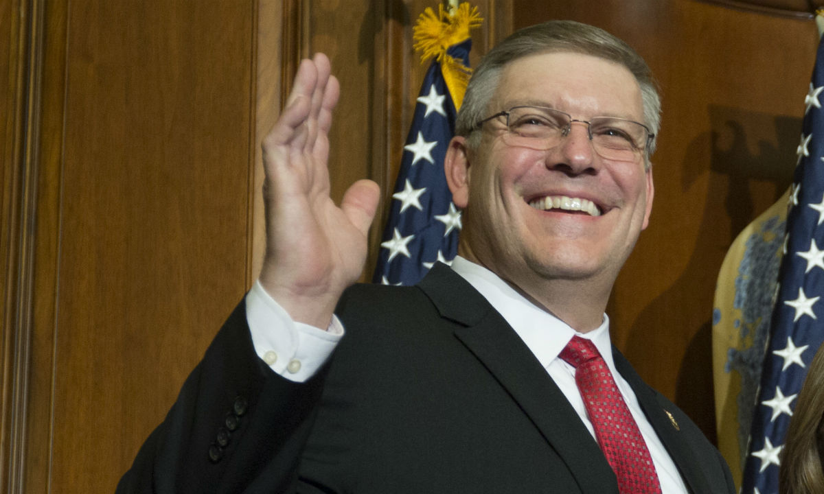 Congressman Career Feds ‘Soak Off the Lifeblood of the American People