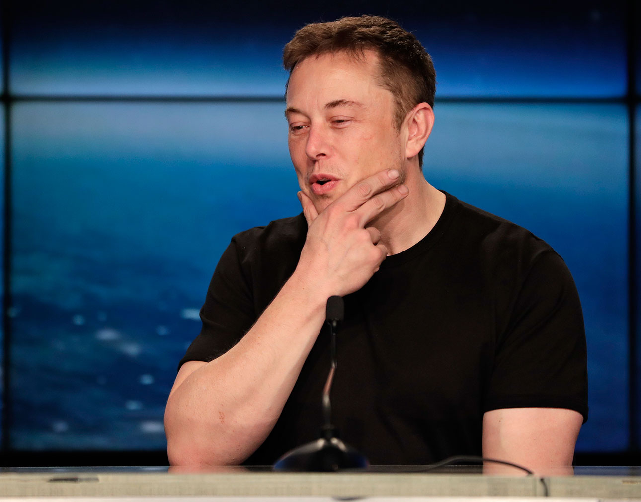 Elon Musk’s Advice For When You’re Dragged Into Useless Meetings ...