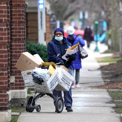 USPS Turns Profit During Busy Season, Says Transformational Changes Coming Soon - Vimarsana News